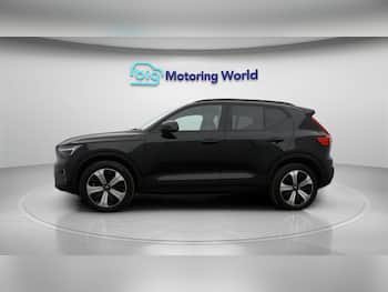 Used Volvo XC40 2023 for sale - 79697442: Photo