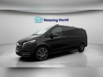 Used Mercedes-Benz V-Class 2023 for sale - 77819069: Photo