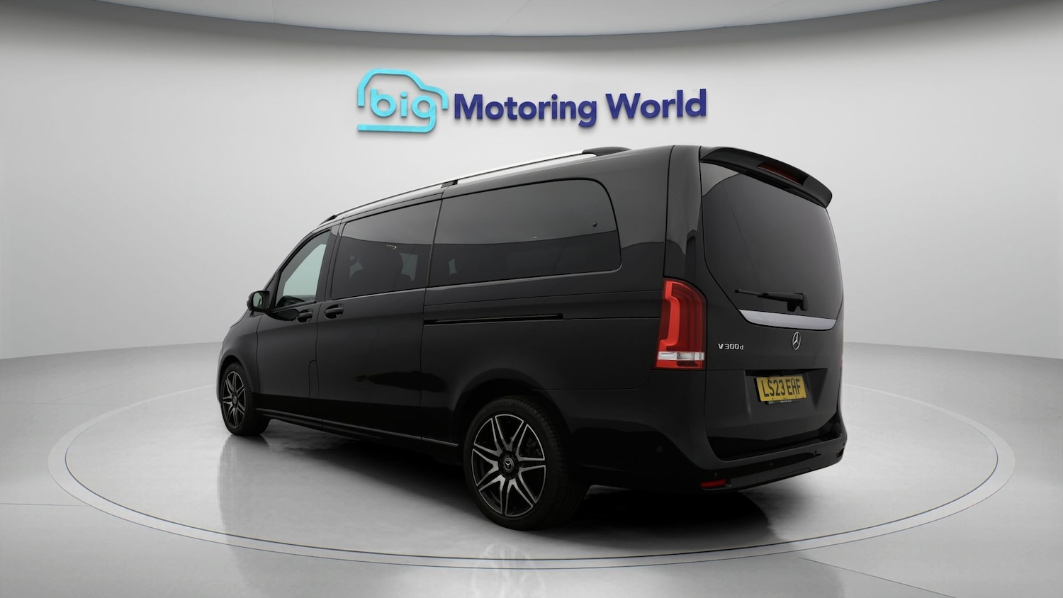 Used Mercedes-Benz V-Class 2023 for sale - 77819069: Photo 5