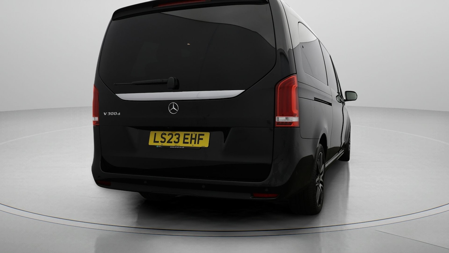 Used Mercedes-Benz V-Class 2023 for sale - 77819069: Photo 6