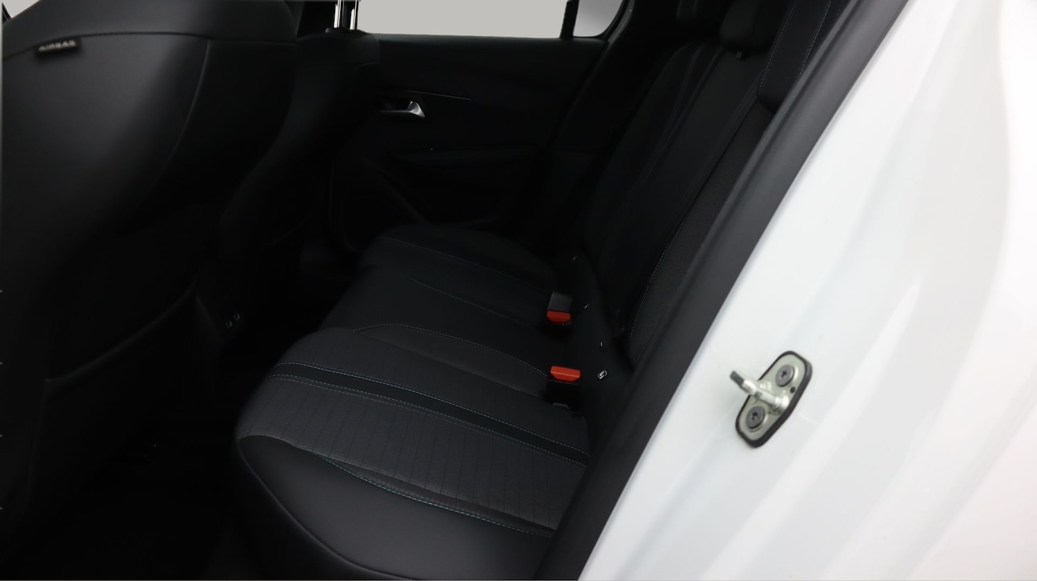 Used Peugeot 208 2020 for sale - 77678951: Photo 16