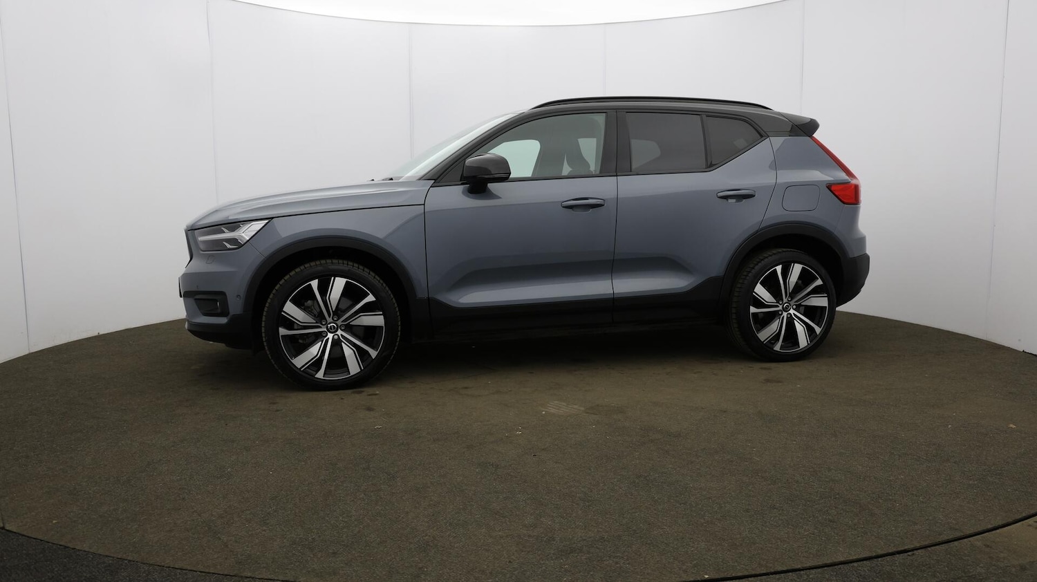 Used Volvo XC40 2022 for sale - 76135937: Photo 40