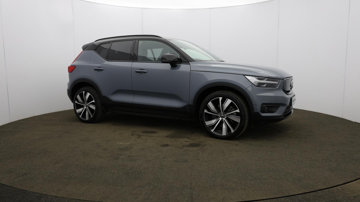 Used Volvo XC40 2022 for sale - 76135937: Photo 56
