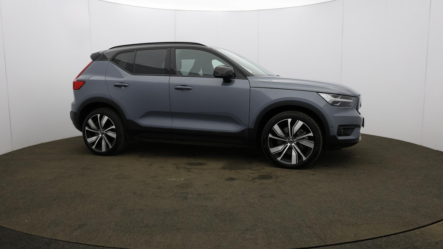 Used Volvo XC40 2022 for sale - 76135937: Photo 57