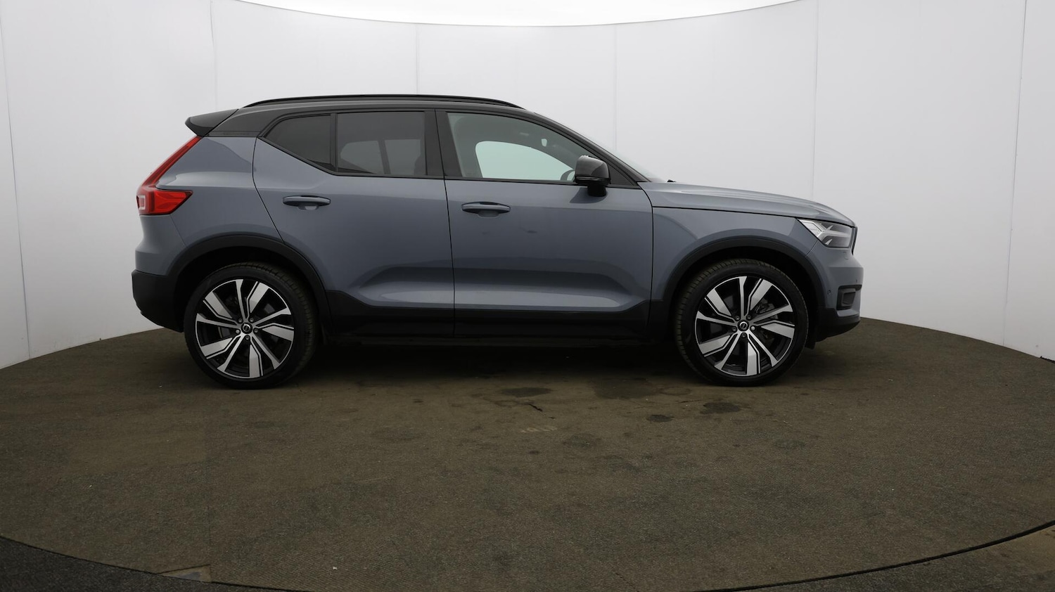 Used Volvo XC40 2022 for sale - 76135937: Photo 59