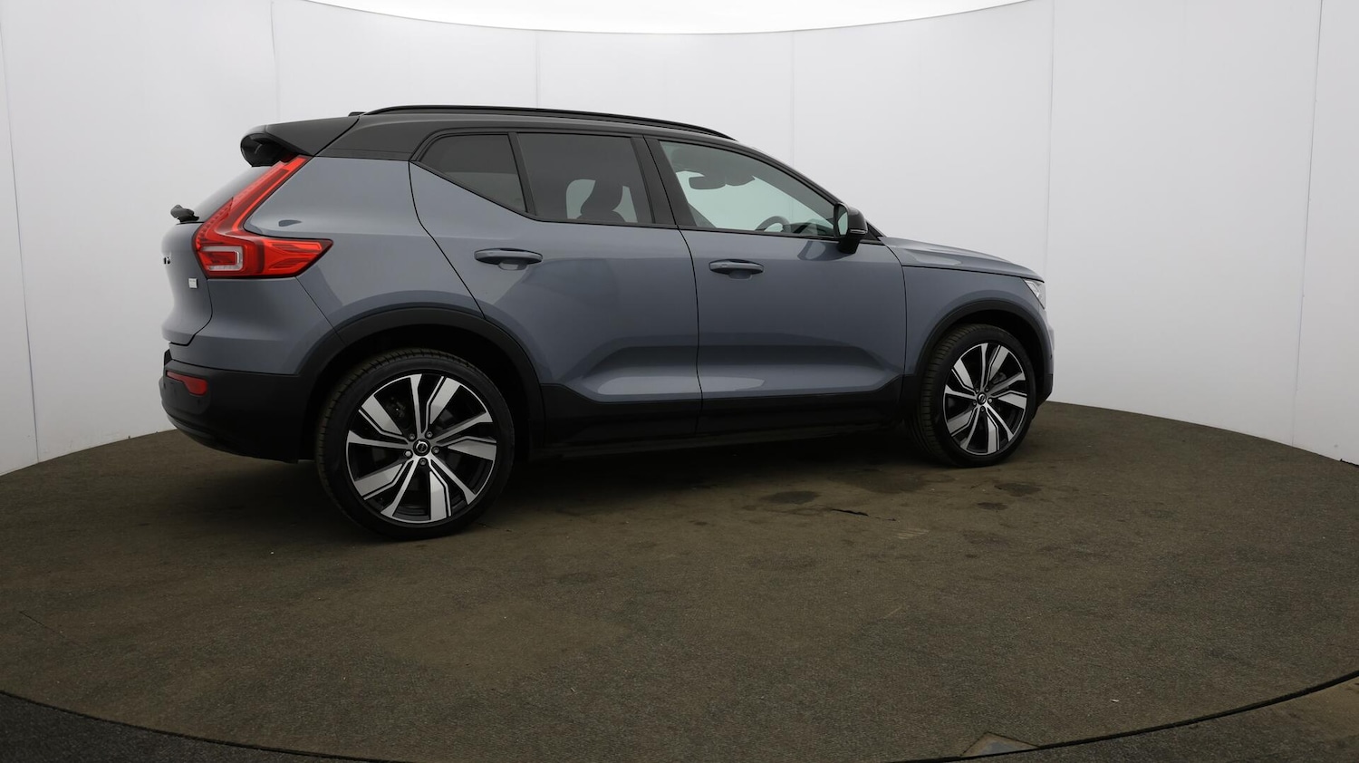 Used Volvo XC40 2022 for sale - 76135937: Photo 63
