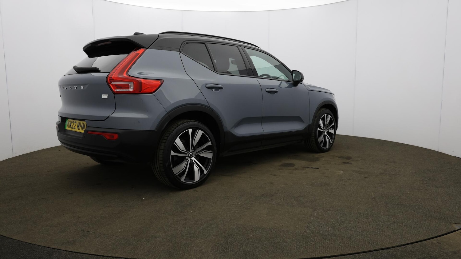Used Volvo XC40 2022 for sale - 76135937: Photo 65