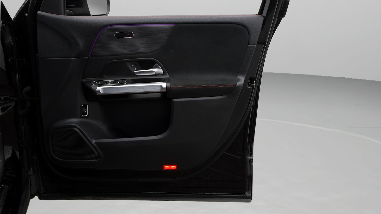 Used Mercedes-Benz EQB 2023 for sale - 78038740: Photo 15