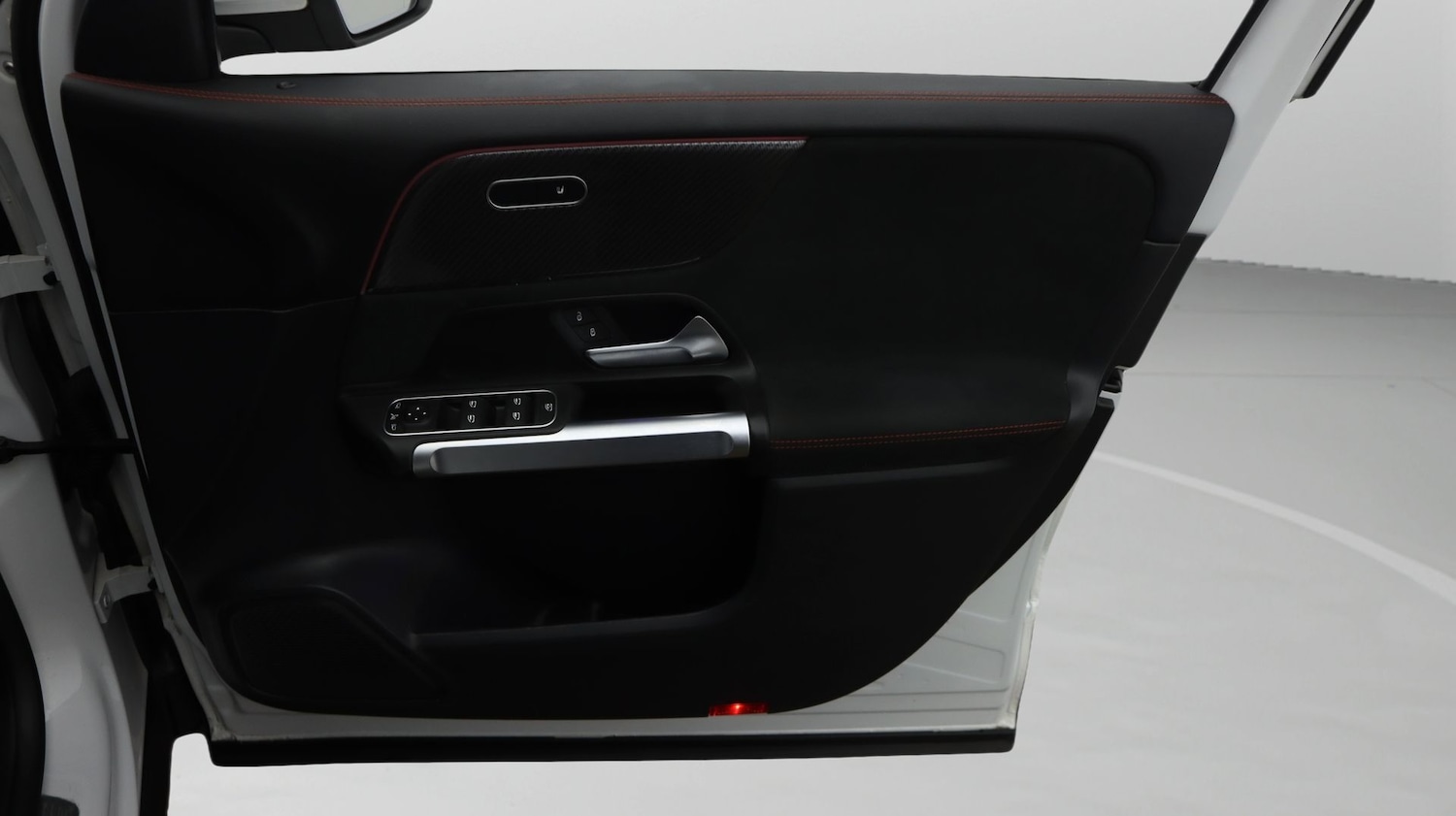 Used Mercedes-Benz GLB 2022 for sale - 77766249: Photo 15