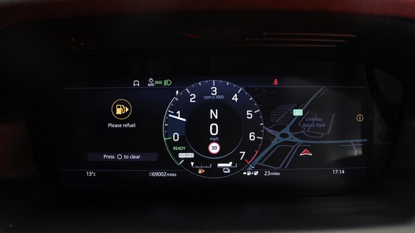 Used Land Rover Discovery Sport 2021 for sale - 76327337: Photo 11