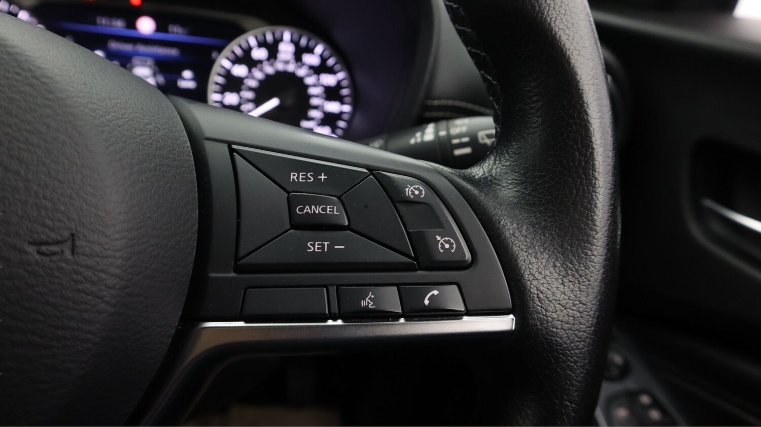 Used Nissan Juke 2023 for sale - 77668357: Photo 22