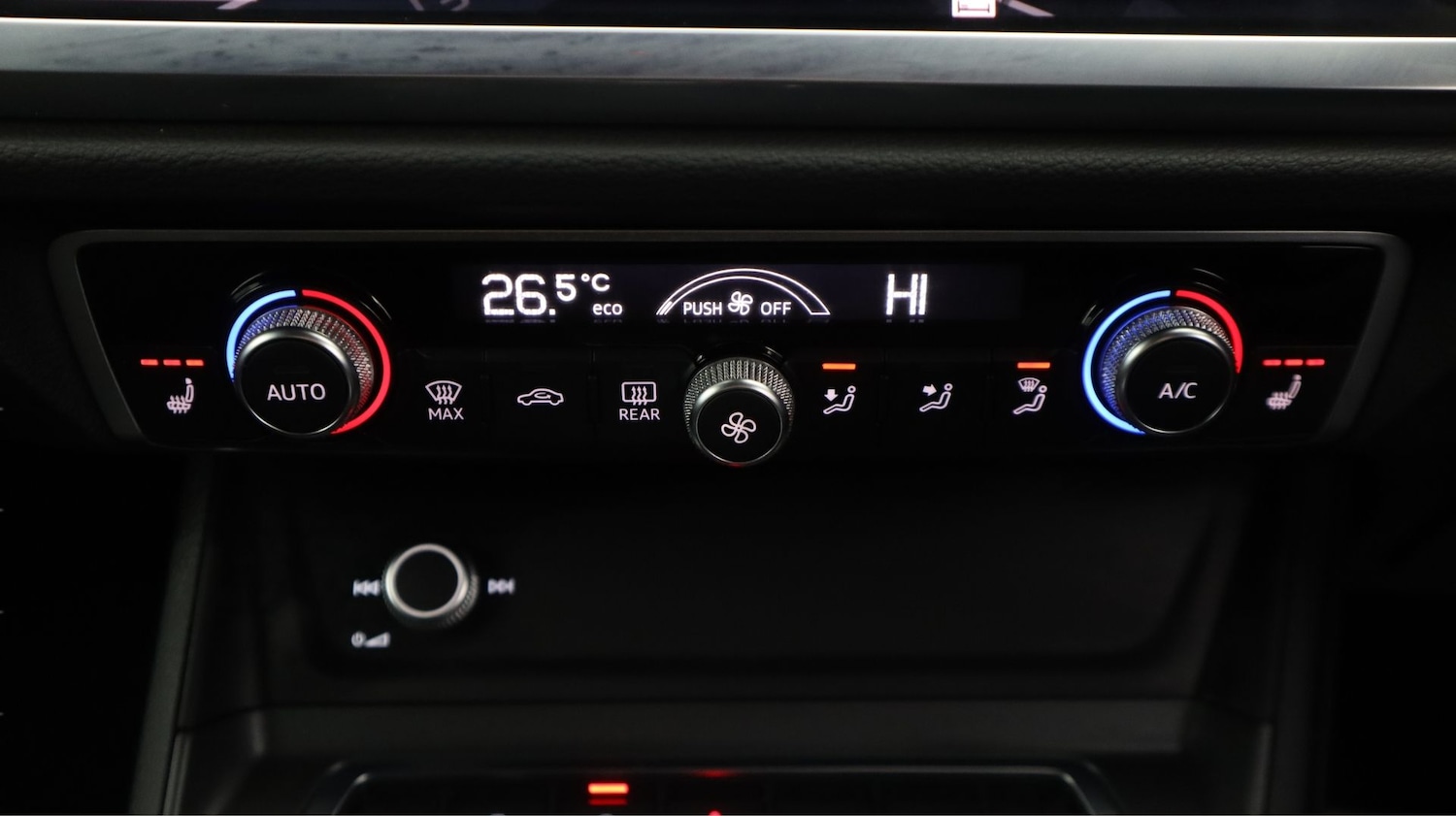 Used Audi Q3 2021 for sale - 78001582: Photo 12