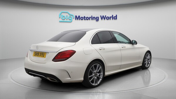Used Mercedes-Benz C-Class 2019 for sale - 75519381: Photo 8