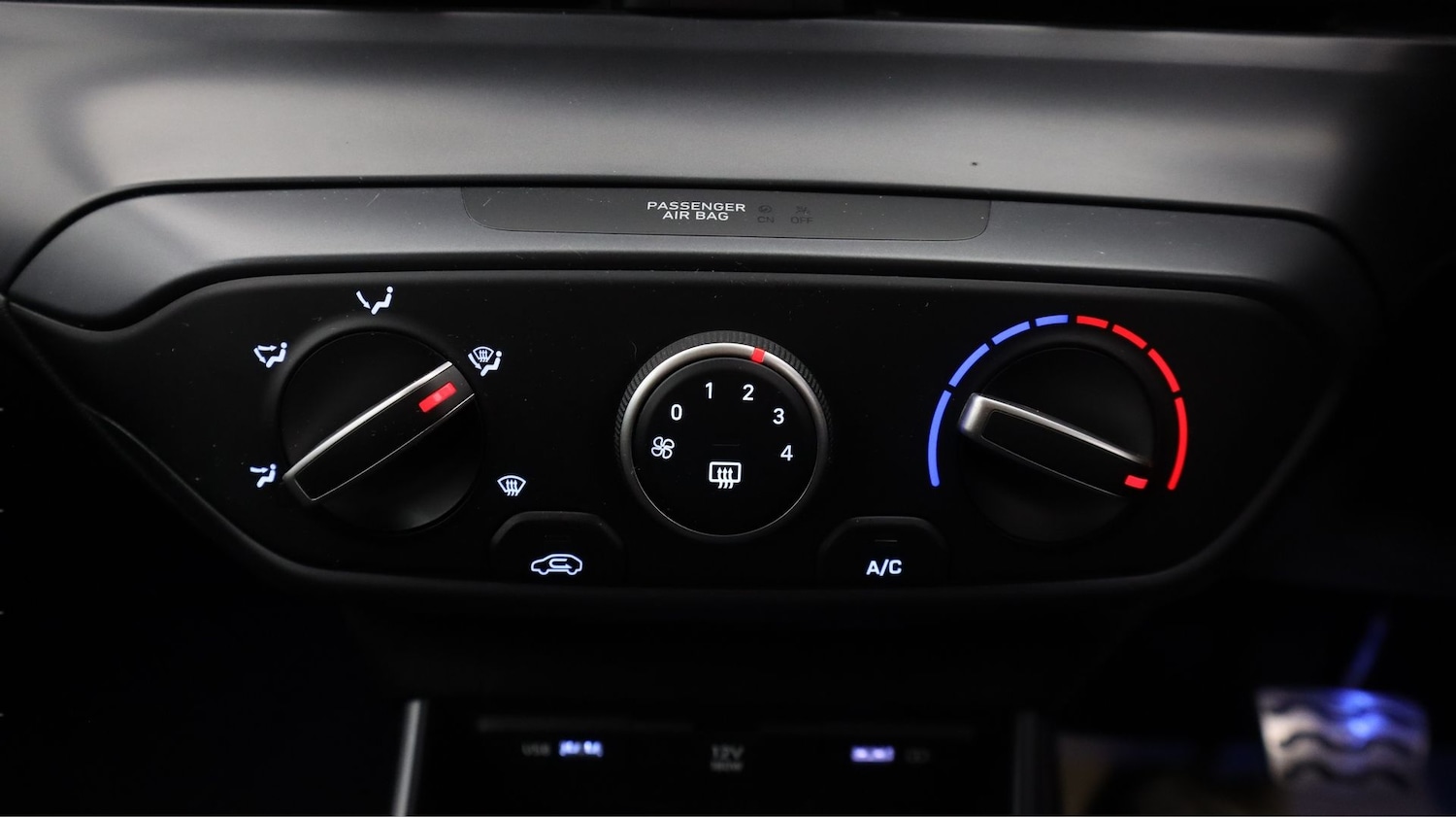 Used Hyundai BAYON 2023 for sale - 78000870: Photo 12