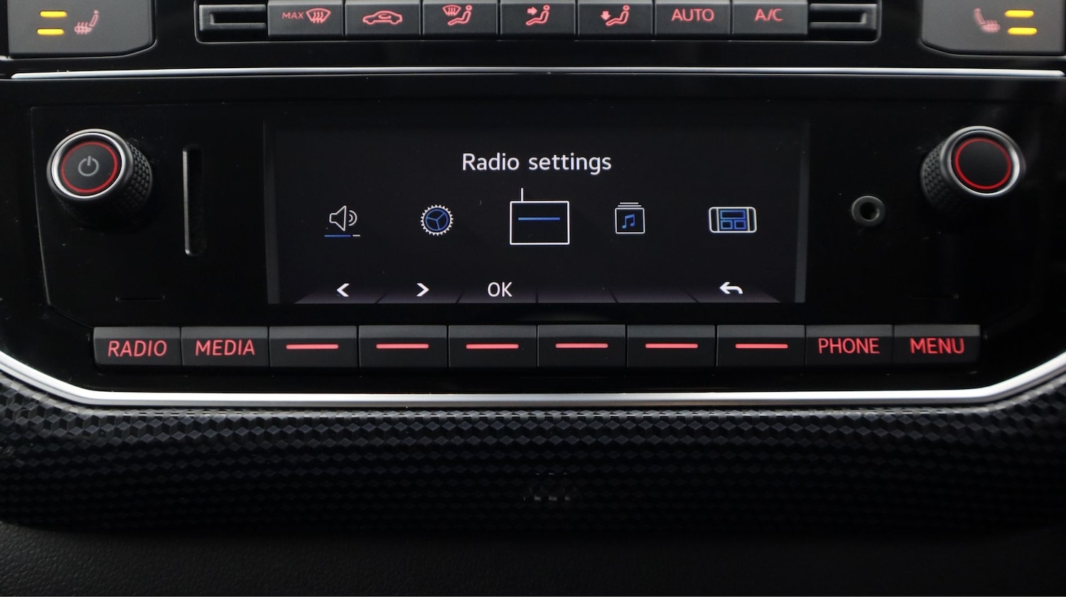 Used Volkswagen up! 2022 for sale - 77343729: Photo 12