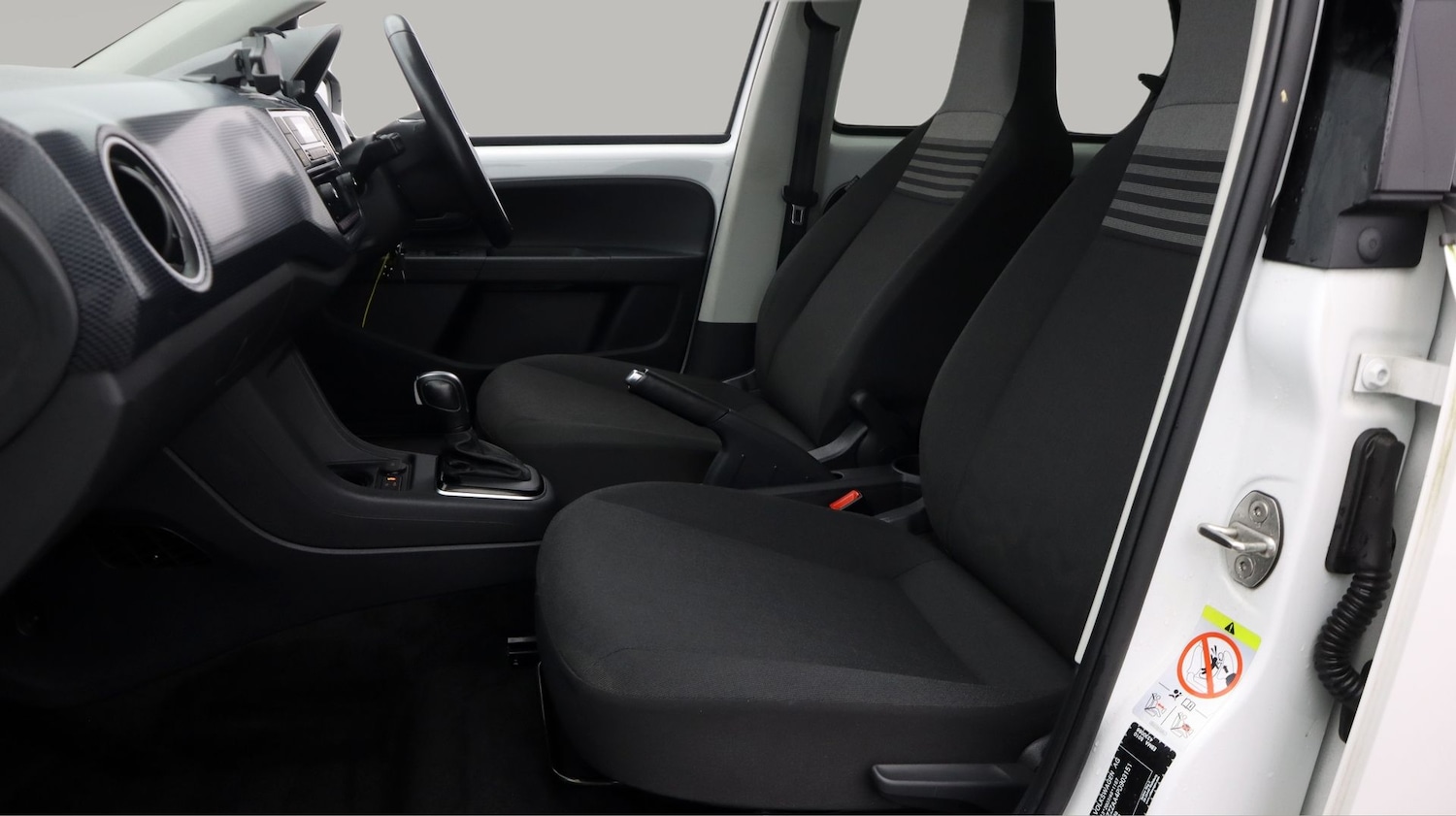 Used Volkswagen up! 2022 for sale - 77343729: Photo 14