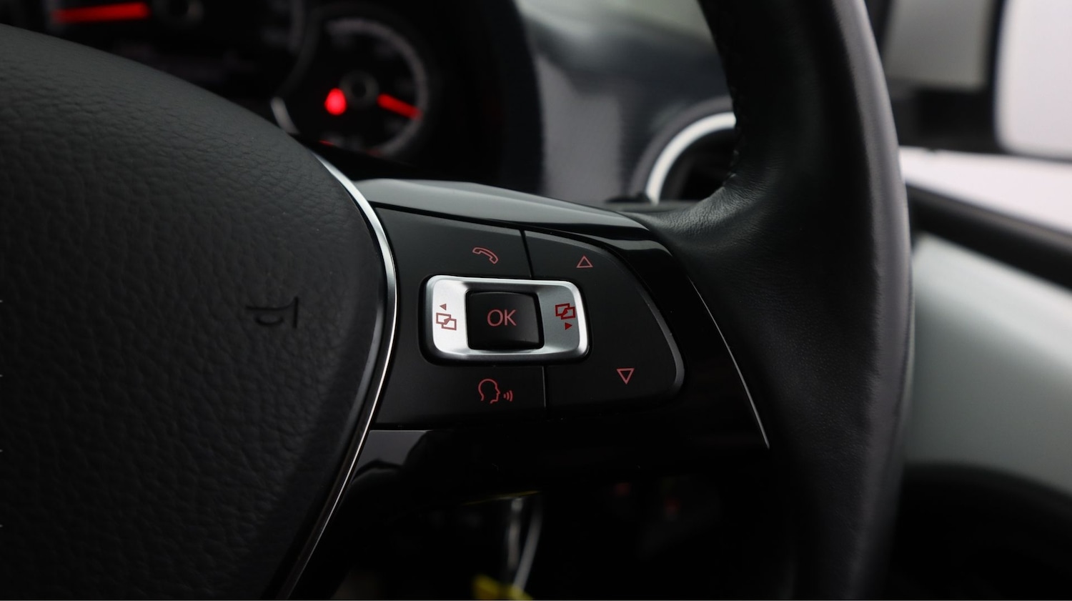 Used Volkswagen up! 2022 for sale - 77343729: Photo 21