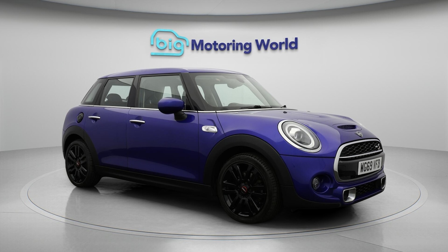 Used MINI Hatch 2019 for sale - 76013036: Photo 2