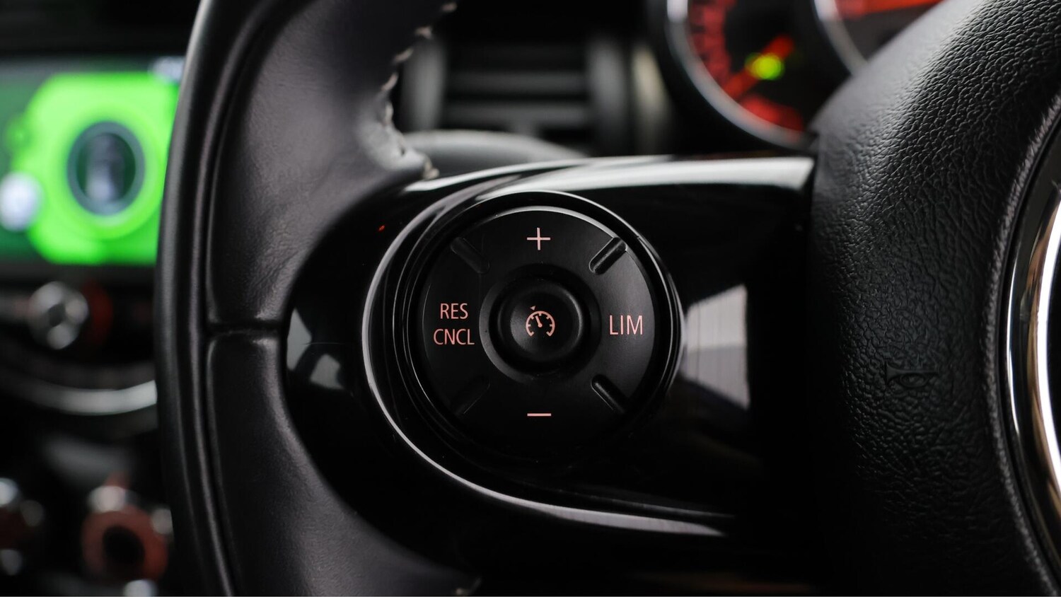 Used MINI Hatch 2019 for sale - 76013036: Photo 37