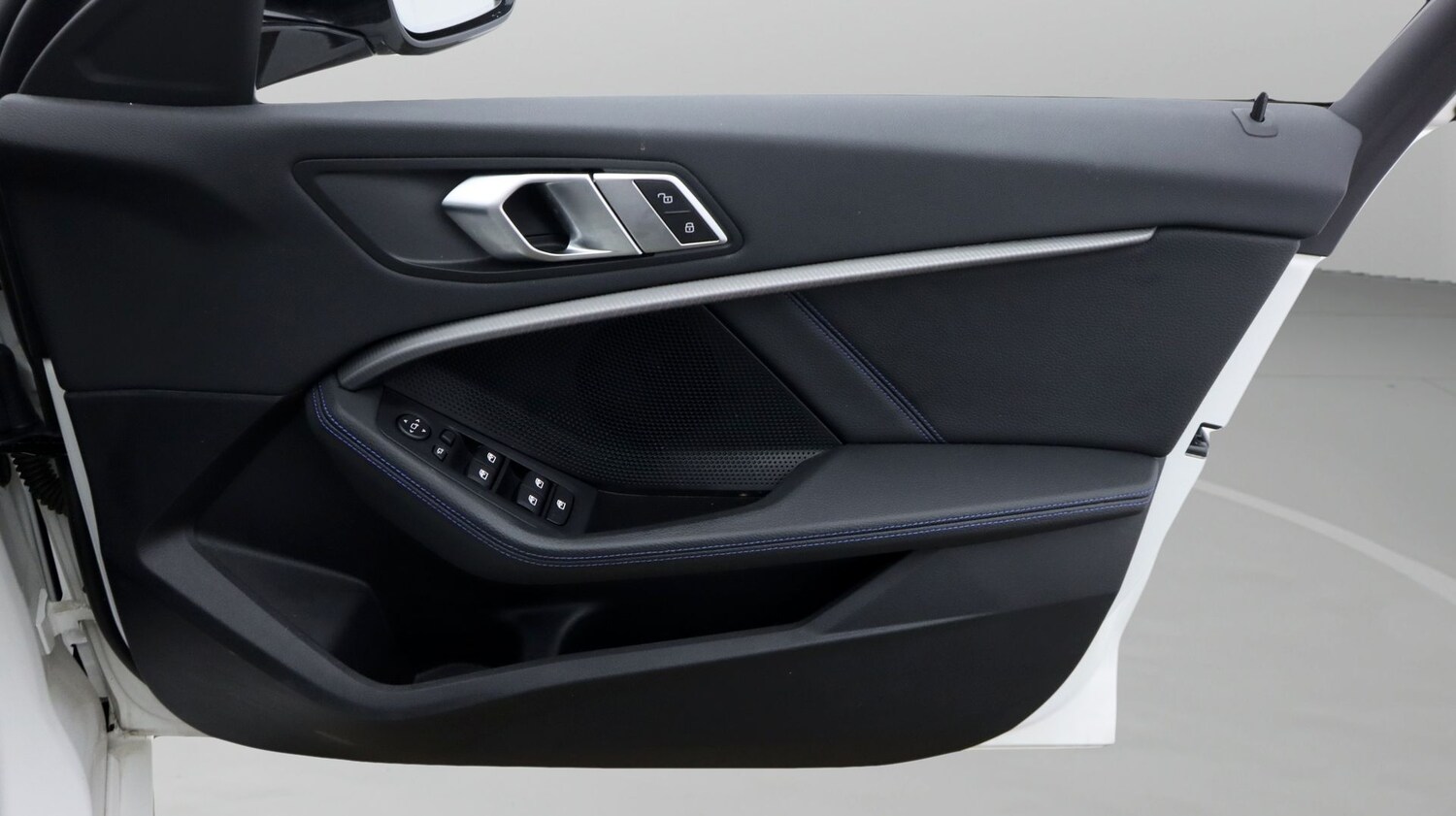 Used BMW 1 Series 2023 for sale - 77589934: Photo 15