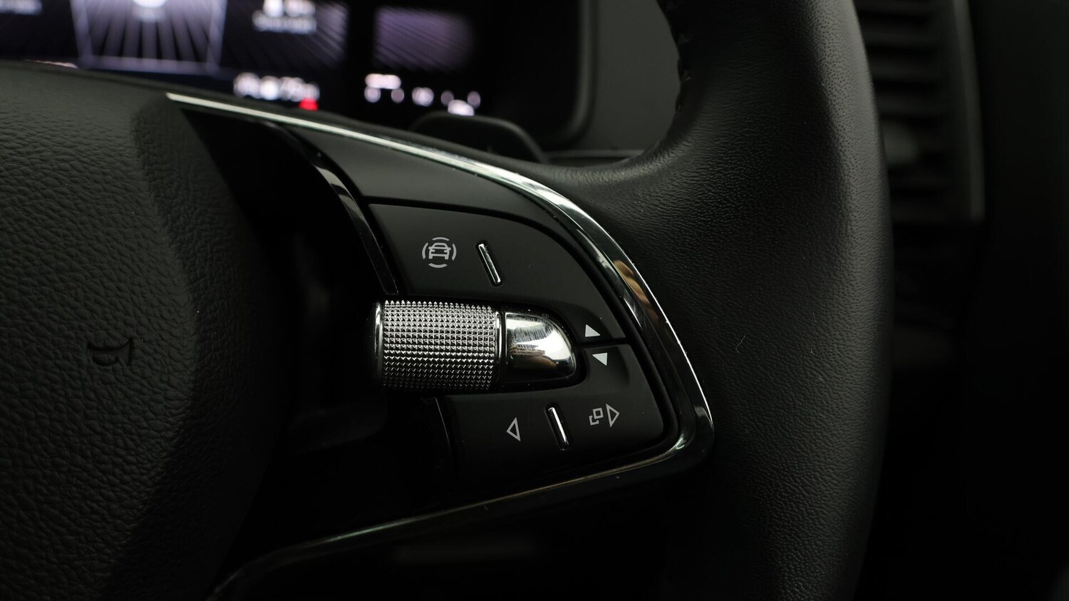 Used Skoda Karoq 2023 for sale - 75904554: Photo 24