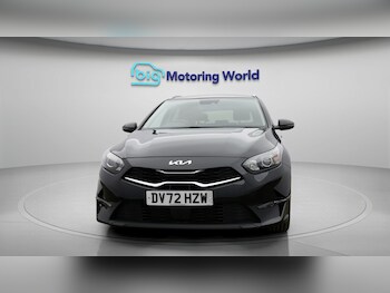 Used Kia Ceed 2023 for sale - 78163734: Photo