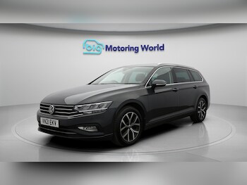 Used Volkswagen Passat 2021 for sale - 75940875: Photo