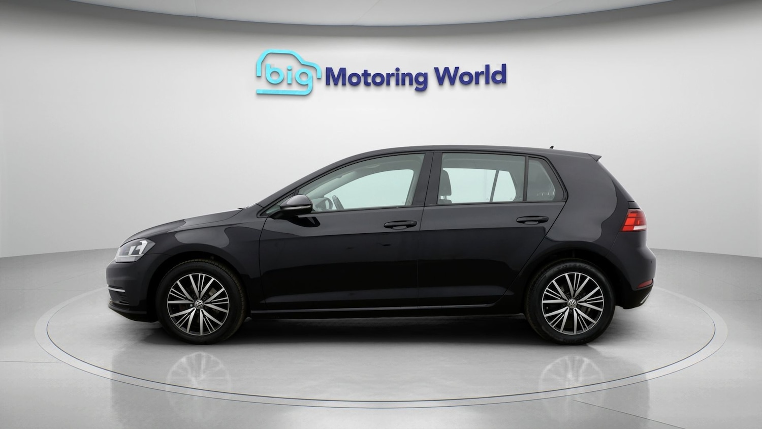 Used Volkswagen Golf 2018 for sale - 78038734: Photo 4