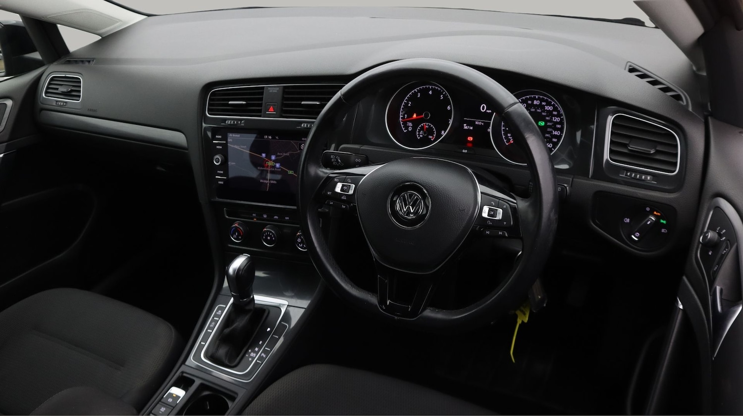 Used Volkswagen Golf 2018 for sale - 78038734: Photo 9