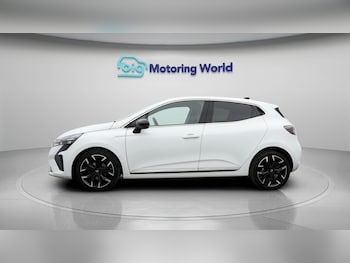 Used Renault Clio 2024 for sale - 78716568: Photo