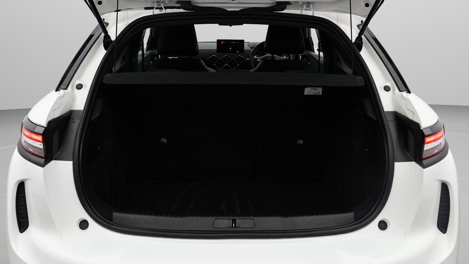 Used DS Automobiles DS 3 Crossback 2022 for sale - 76326673: Photo 18