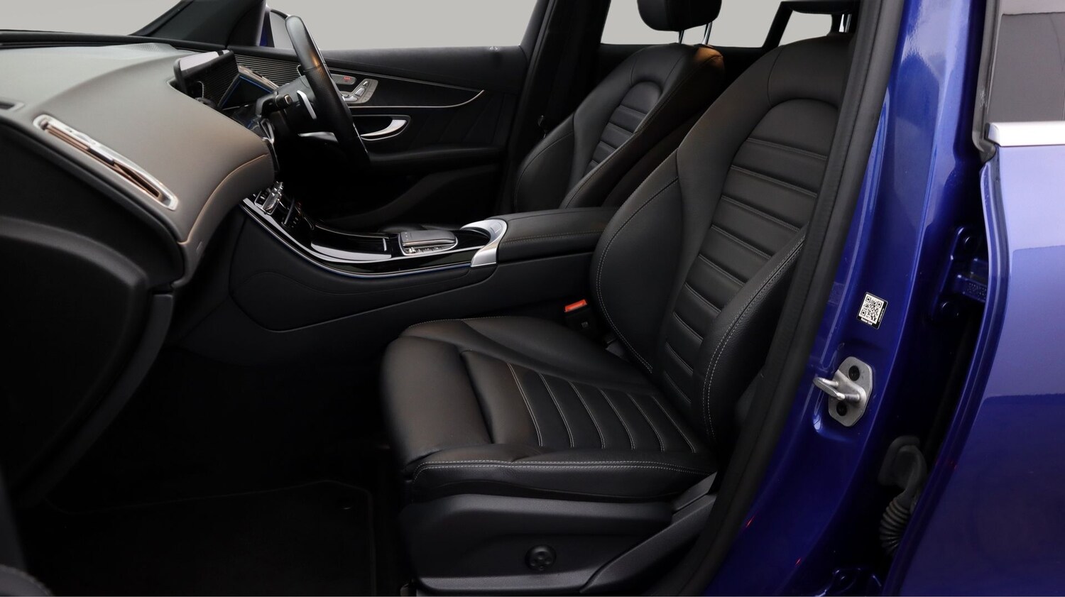 Used Mercedes-Benz EQC 2023 for sale - 77453608: Photo 14