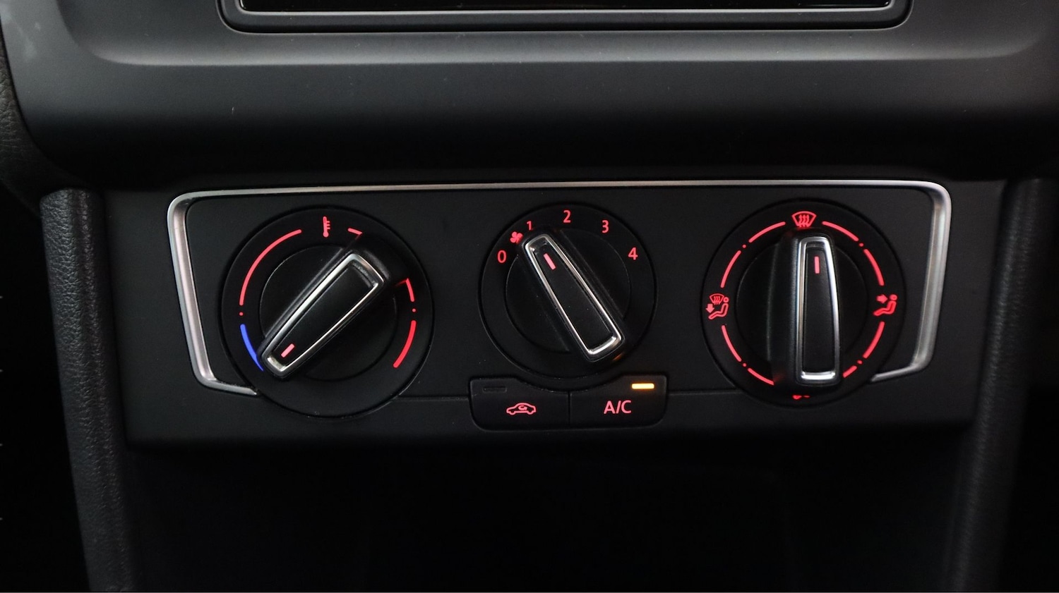 Used Volkswagen Polo 2017 for sale - 77230767: Photo 12