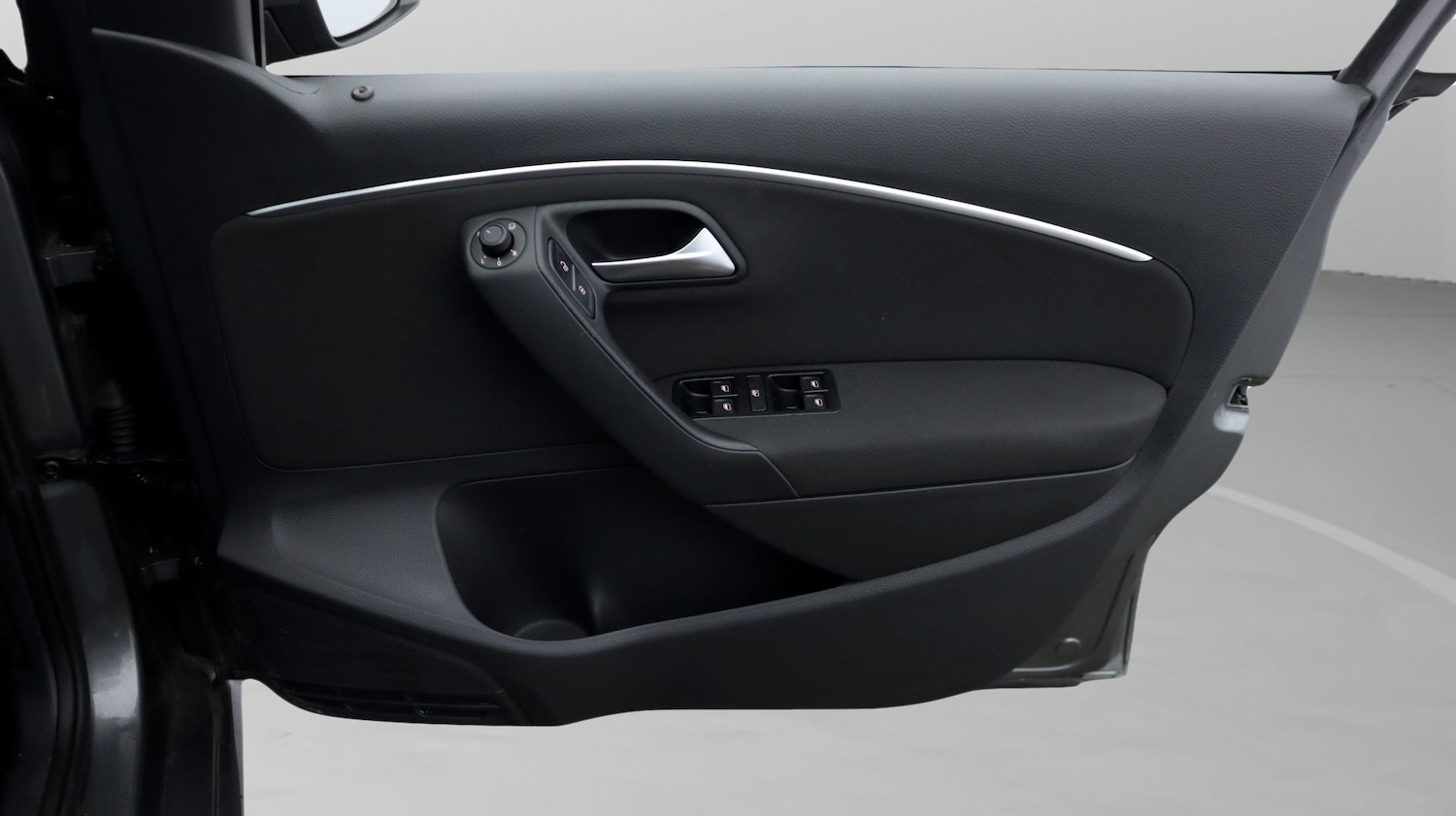 Used Volkswagen Polo 2017 for sale - 77230767: Photo 15