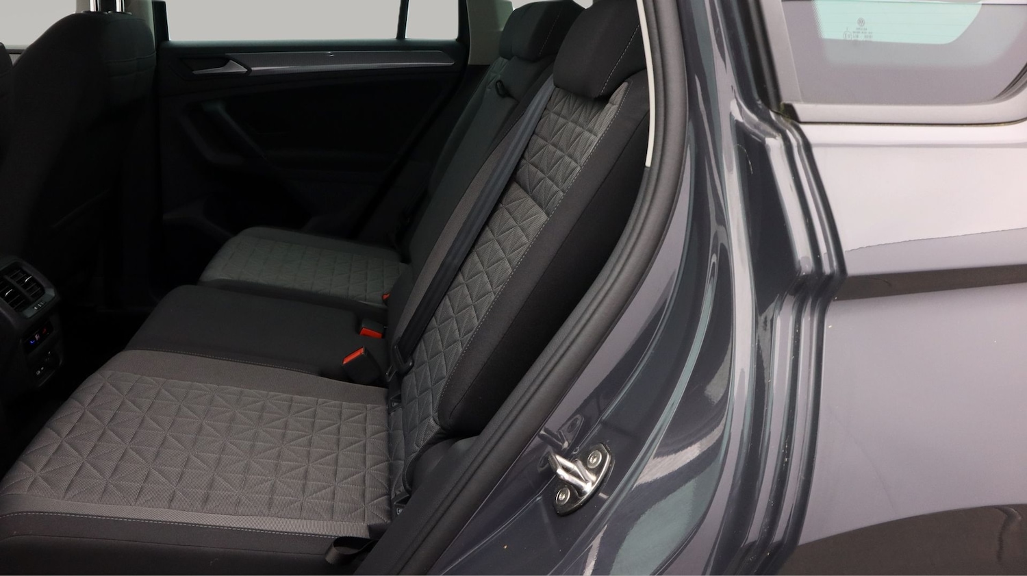 Used Volkswagen Tiguan 2022 for sale - 77721021: Photo 16