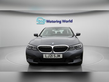 Used BMW 3 Series 2021 for sale - 76432466: Photo