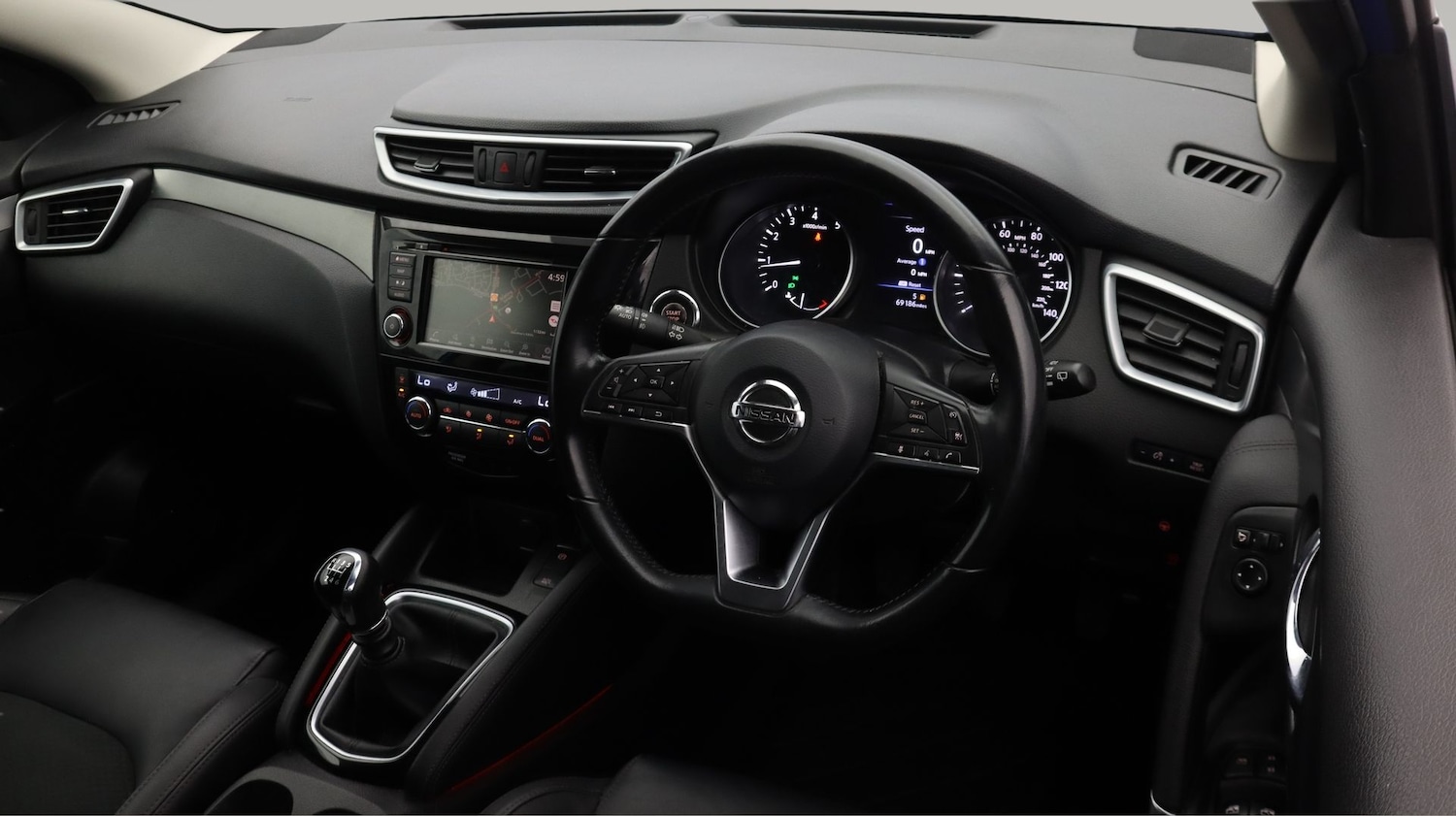 Used Nissan Qashqai 2019 for sale - 77932847: Photo 9