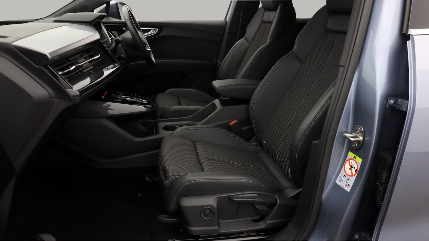 Used Audi Q4 e-tron 2021 for sale - 77678956: Photo 14