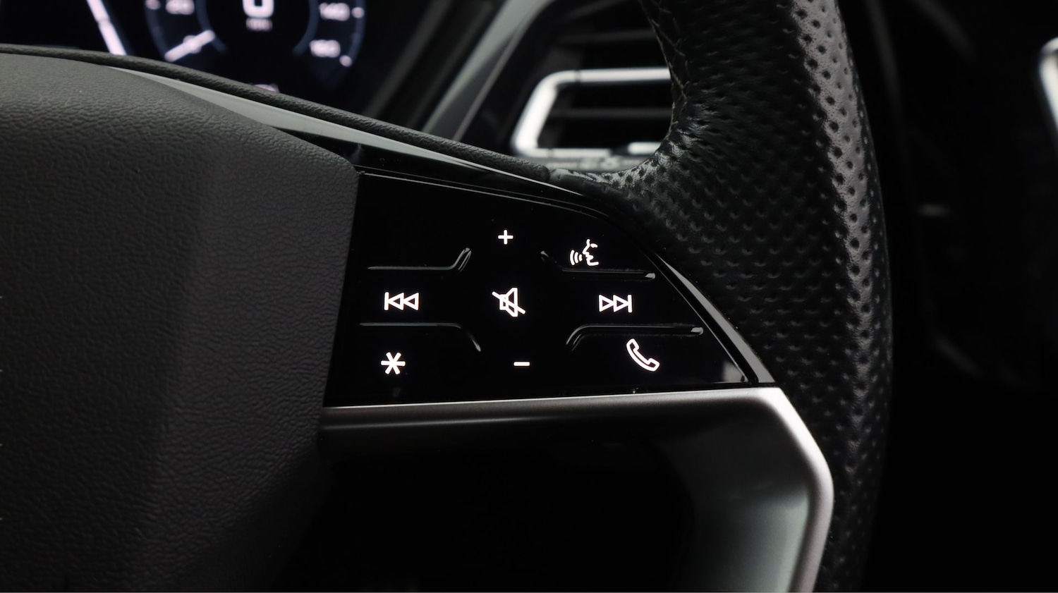 Used Audi Q4 e-tron 2021 for sale - 77678956: Photo 24