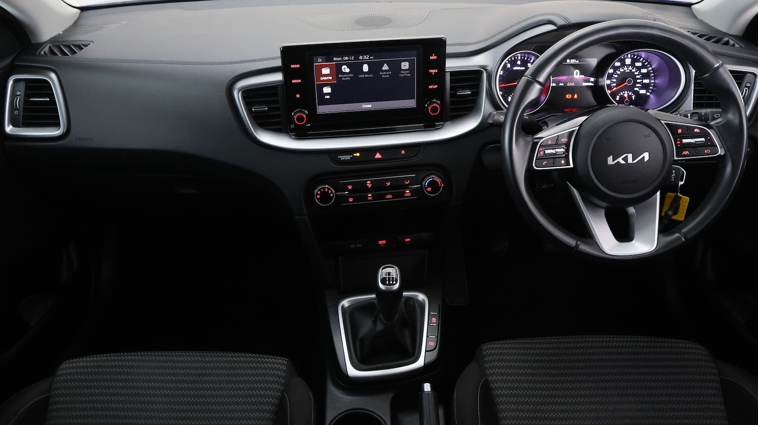 Used Kia XCeed 2023 for sale - 77335951: Photo 12