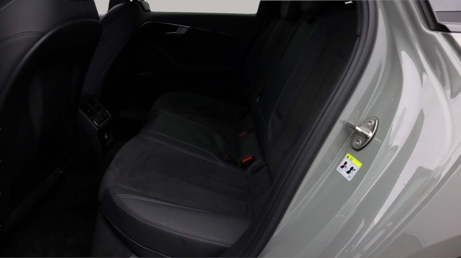 Used Audi A4 2022 for sale - 77823263: Photo 16