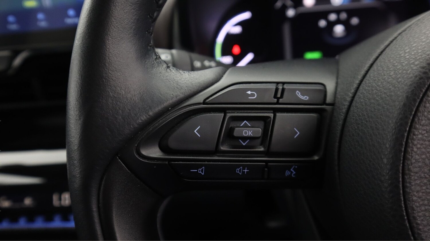 Used Toyota Yaris Cross 2023 for sale - 77906872: Photo 21