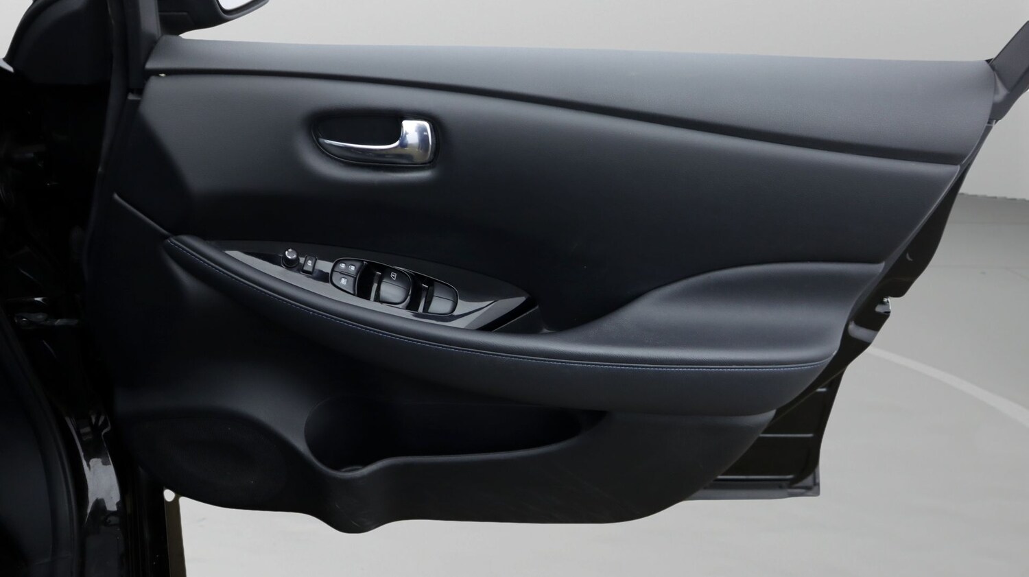 Used Nissan Leaf 2021 for sale - 77758788: Photo 15