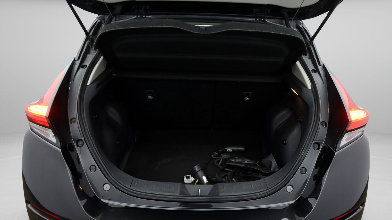 Used Nissan Leaf 2021 for sale - 77758788: Photo 17