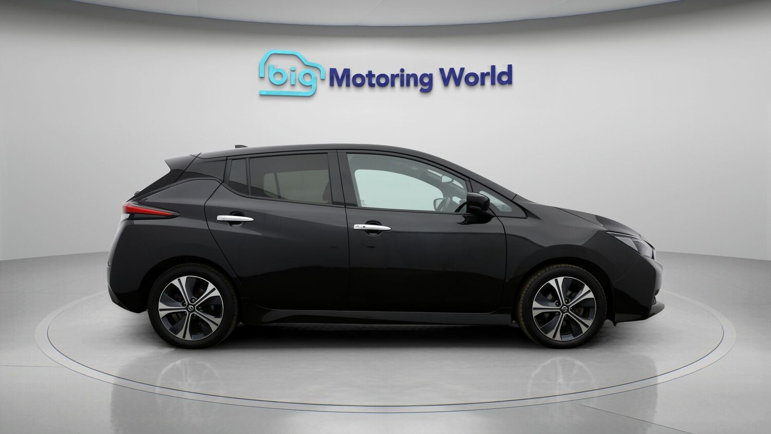 Used Nissan Leaf 2021 for sale - 77758788: Photo 8