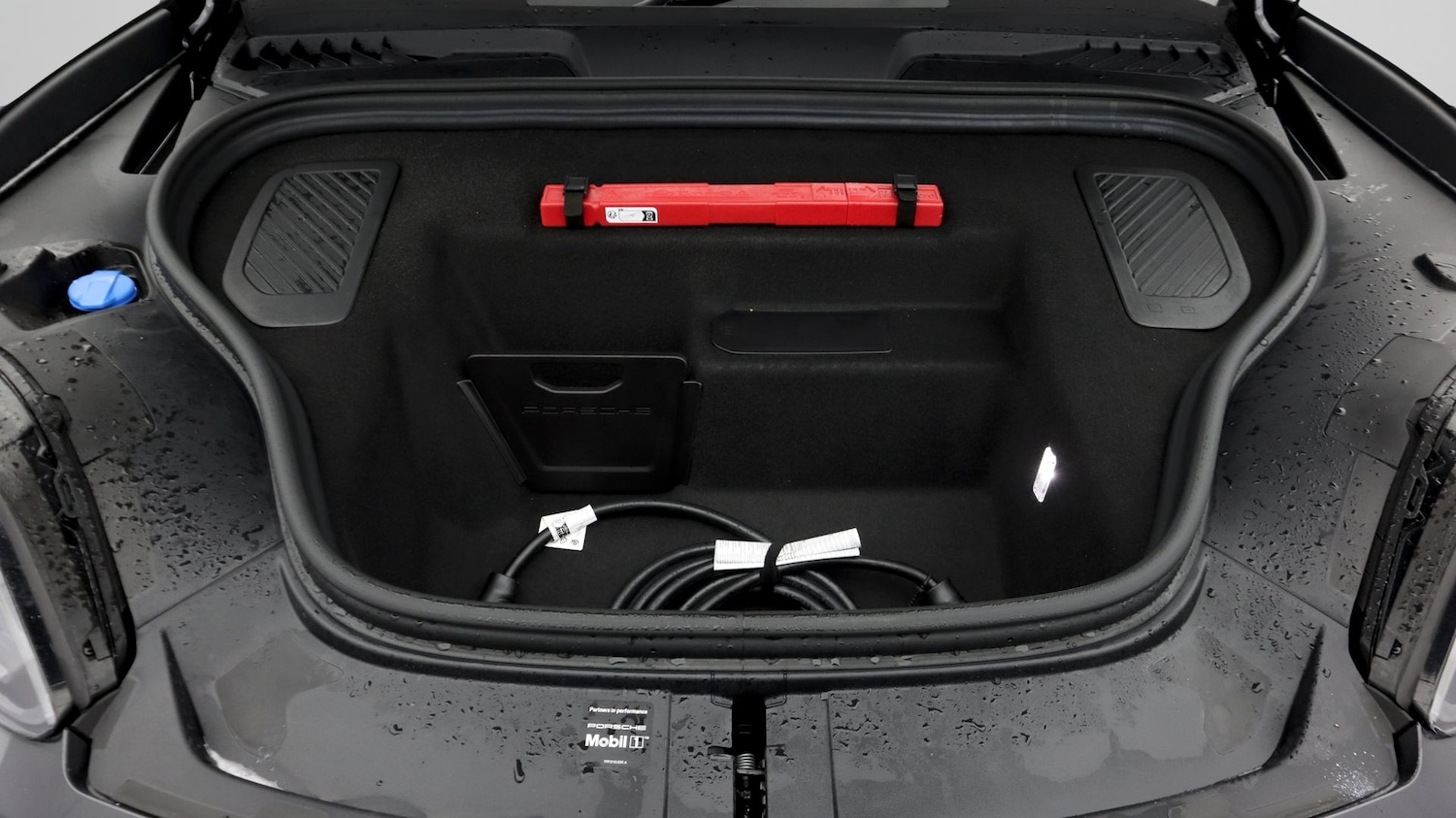 Used Porsche Macan 2025 for sale - 77216394: Photo 19