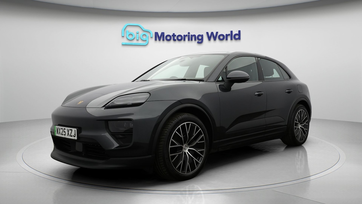 Used Porsche Macan 2025 for sale - 77216394: Photo 3