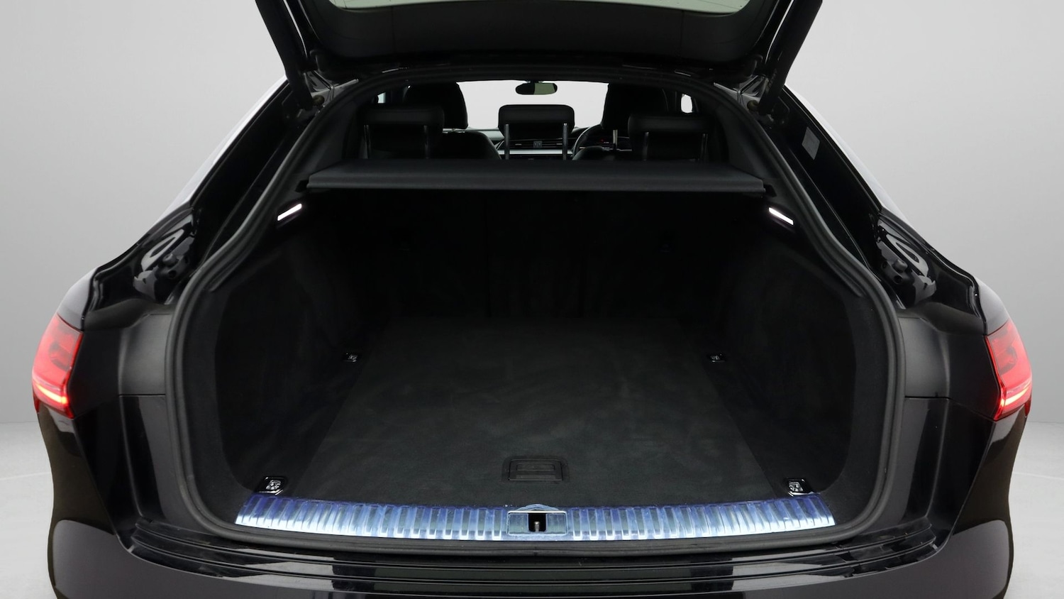 Used Audi e-tron 2022 for sale - 77202130: Photo 17