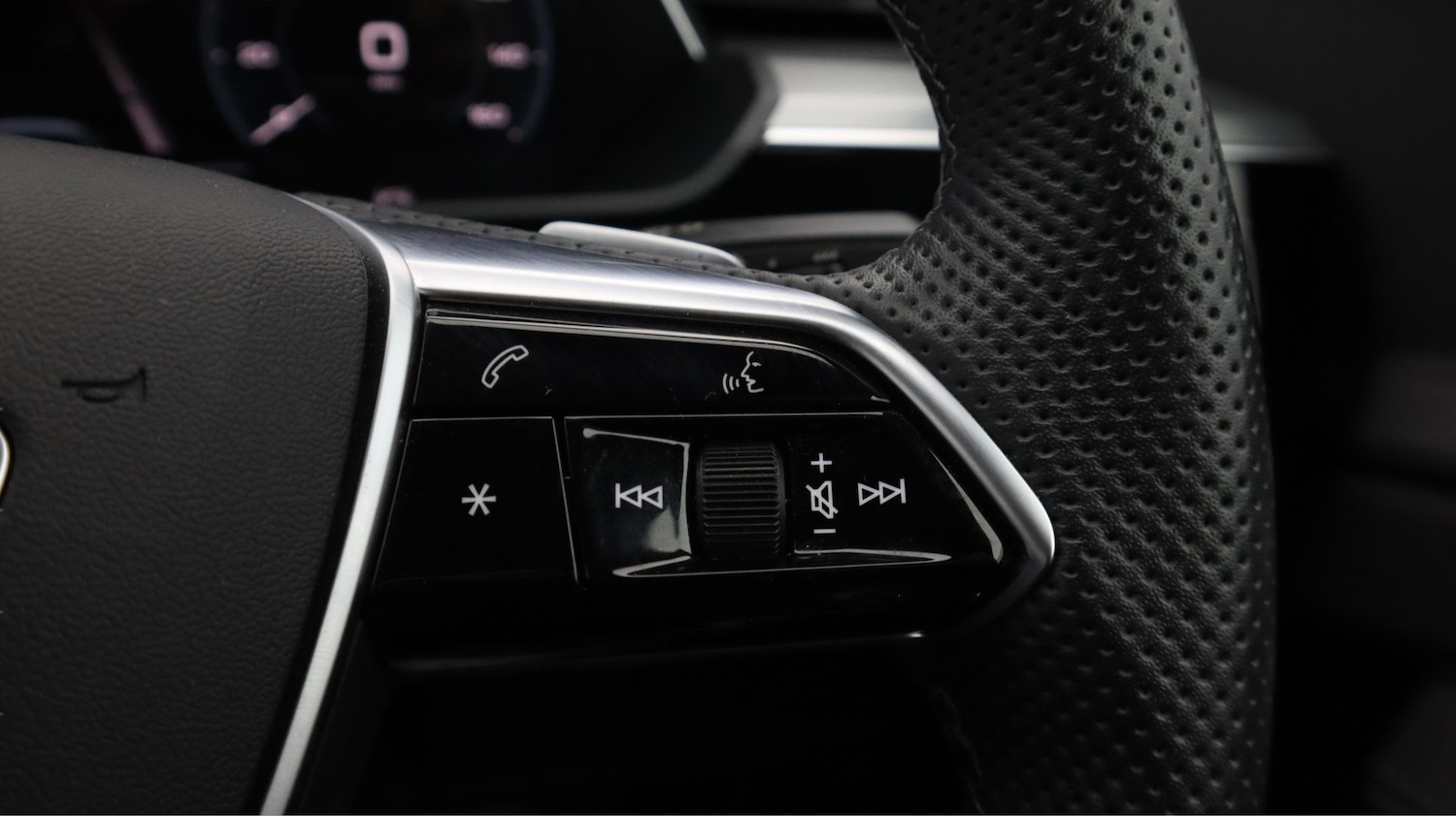 Used Audi e-tron 2022 for sale - 77202130: Photo 23