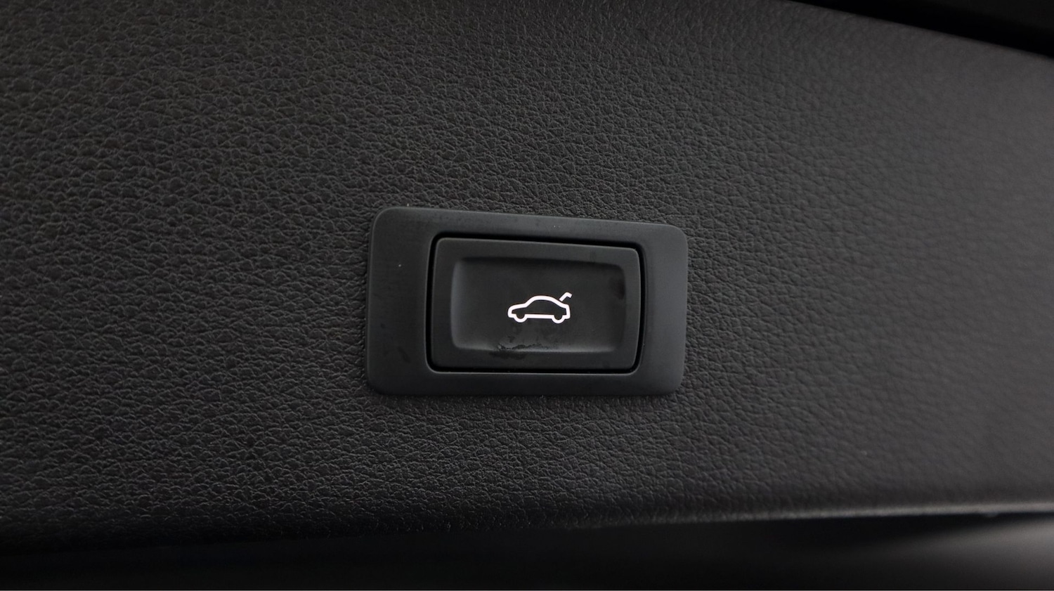 Used Audi e-tron 2022 for sale - 77202130: Photo 24